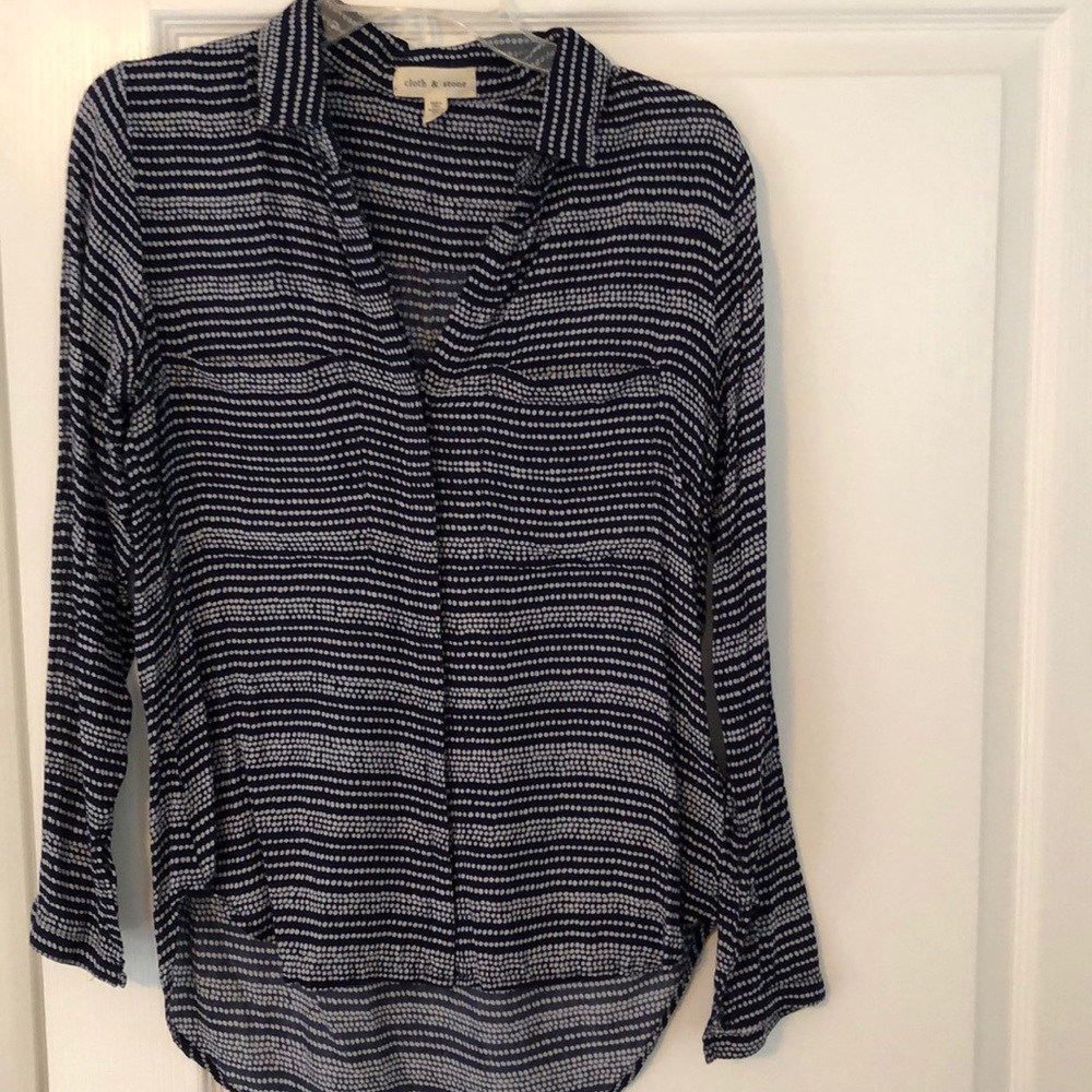 Cloth and stone/ anthropologie polka dot blouse